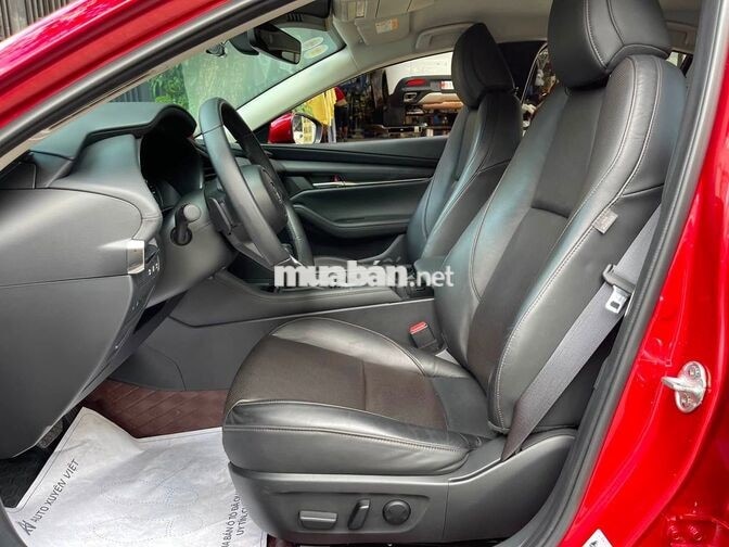 Mazda Mazda 3 1.5AT Luxury 2022 Đỏ 26.000 km