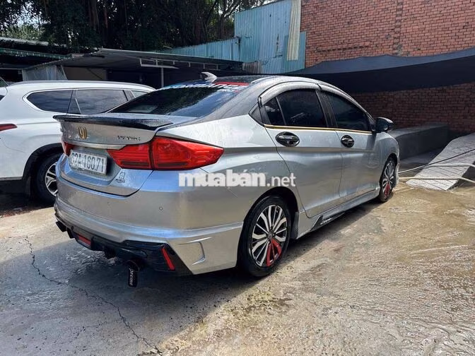 Honda City 2018 Bạc Tự động