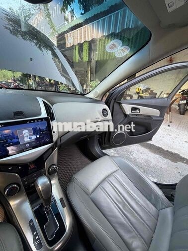 Chevrolet Cruze 2016 Bản full Tự động Đen