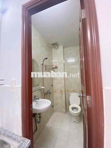 cần pass lại phòng hợp đồng 3 tháng