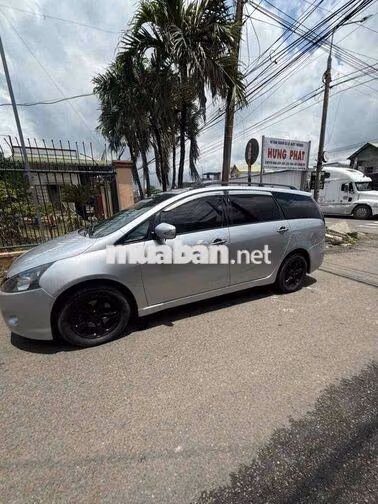 Mitsubishi Grandis 7 chỗ Số tự động Bạc