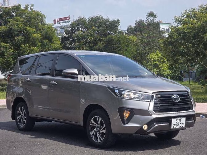 INNOVA 2.0E SX 2023 MT 63000KM BẢO HÀNH 1 NĂM