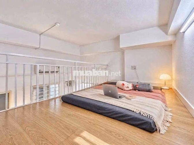 Cho Thuê Phòng Gác Cửa Sổ Trời Full NT Ngay Etown Cộng Hoà, Tân Bình