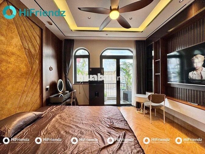 CHDV BAN CÔNG FULL NỘI THẤT LUXURY NGAY CÔNG VIÊN LÀNG HOA