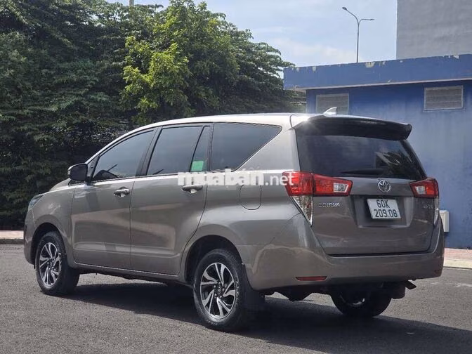 INNOVA 2.0E SX 2023 MT 63000KM BẢO HÀNH 1 NĂM