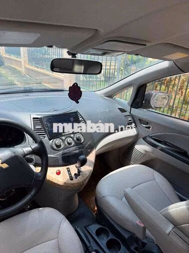 Mitsubishi Grandis 7 chỗ Số tự động Bạc