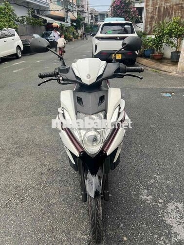 Yamaha Nouvo 5 FI Trắng, Đen, Đỏ