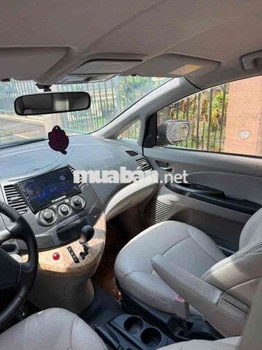 Mitsubishi Grandis 7 chỗ Số tự động Bạc