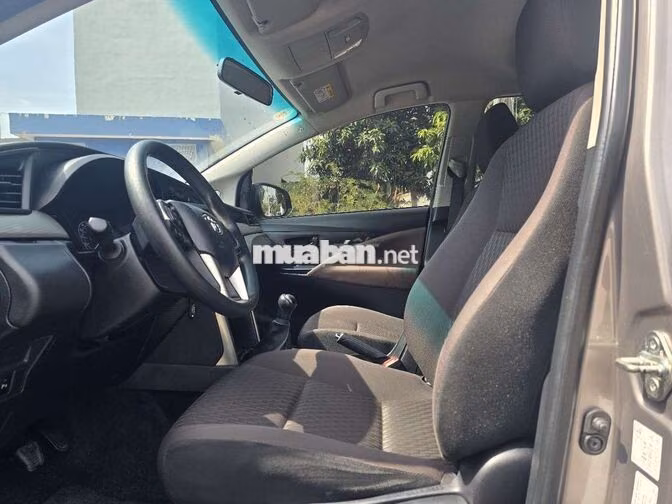 INNOVA 2.0E SX 2023 MT 63000KM BẢO HÀNH 1 NĂM