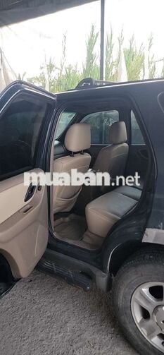 Ford Escape 2002 Tự động