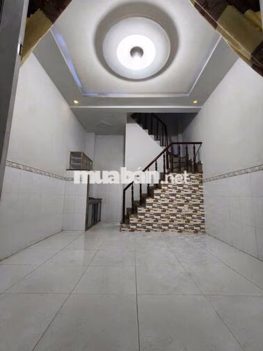 Nhà cho thuê An Dương Vương, Q6 (2PN 3WC) hẻm 6m có sẵn 2 máy lạnh, tủ