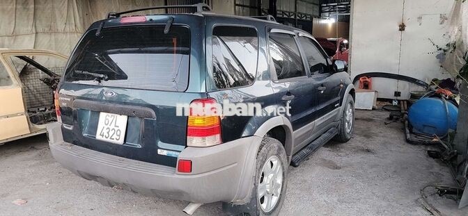 Ford Escape 2002 Tự động