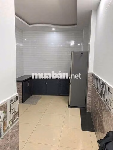 CHO THUÊ NHÀ FUN NỘI THẤT MT GIÁ 10TR 