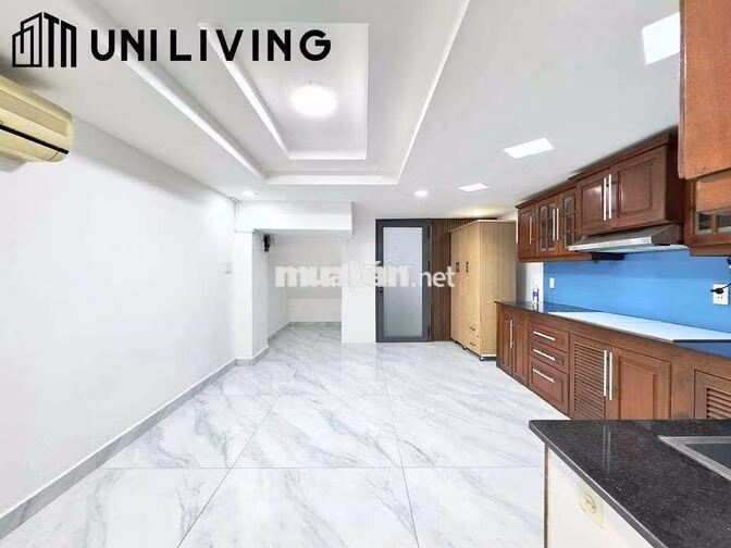 PHÒNG MỚI XÂY - BANCOL SIÊU THOÁNG GẦN ĐH VLU