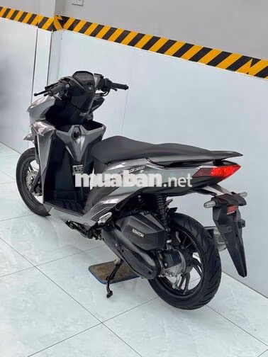 Vario 150 Giá Bao Hết Phi Sang Tên SG