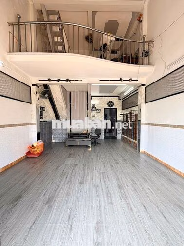 Nhà trệt lửng lầu 2PN đường Trần Hưng Đạo nối dài 7 triệu