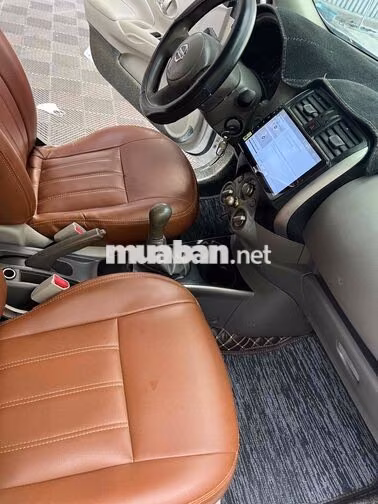 Nissan Sunny 2015 Sedan Trắng 5 chỗ
