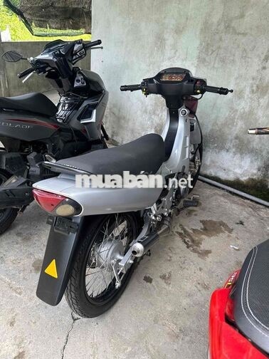 Suzuki Sport Bạc Việt Nam