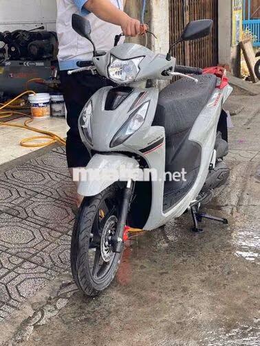 Honda Vision Thể Thao 110cc Xám