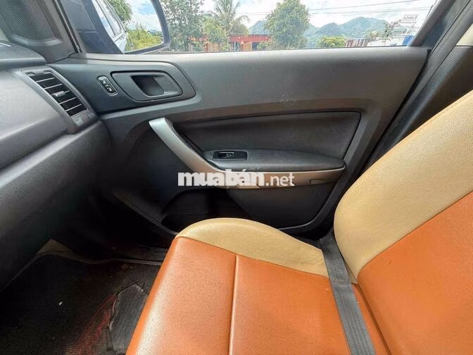 Ford Ranger xls 2021 at  nhập thái  zin đét!