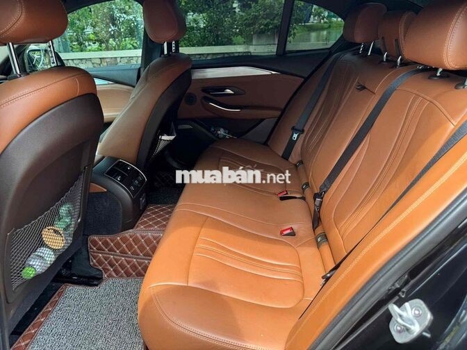 VinFast Lux A Pre 2019 Đen 40000 km
