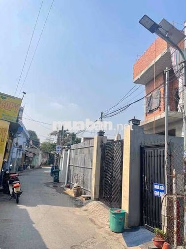 cho thuê hoặc ban 310m đất hẻm tải, 50m ra ng an ninh dĩ an, giá rẻ.