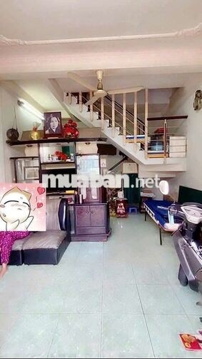 Chỉ 3.98 tỷ bán nhà mặt tiền dtsd 72 m2,đường số 4 p.11 Gò Vấp