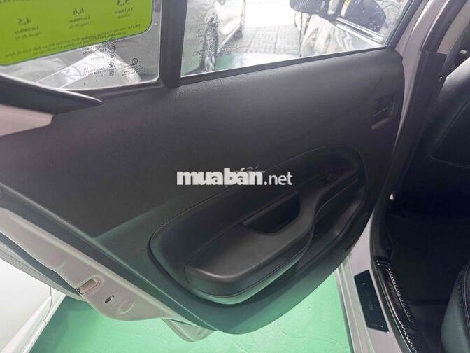Mitsubishi Attrage 2024 Số sàn Trắng 5 chỗ