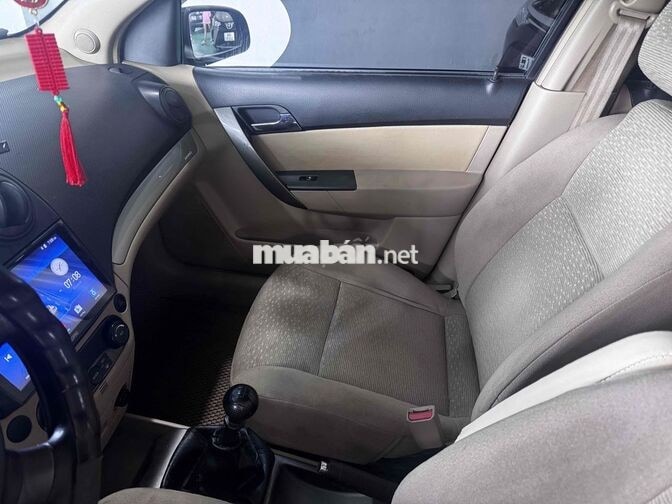 Chevrolet Aveo LT Số sàn 5 chỗ Xăng Đen