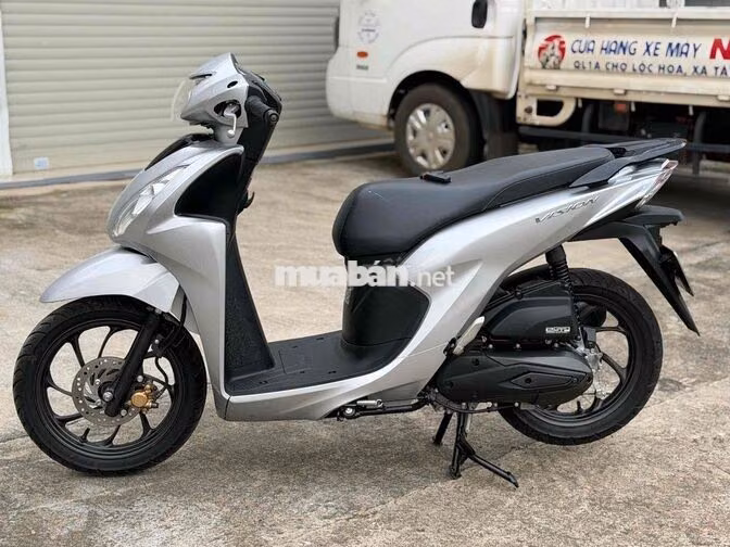 Honda Vision 2023 Bạc