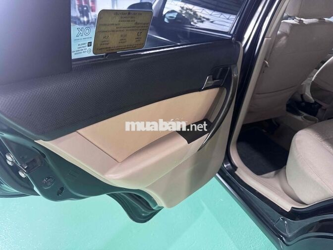 Chevrolet Aveo LT Số sàn 5 chỗ Xăng Đen