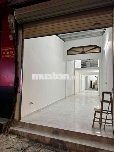 ✨ MẶT PHỐ NGUYỄN VĂN CỪ – VỈA HÈ RỘNG – 80M² – 10TR/THÁNG ✨
