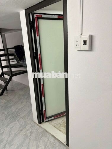 ✨ MẶT PHỐ NGUYỄN VĂN CỪ – VỈA HÈ RỘNG – 80M² – 10TR/THÁNG ✨