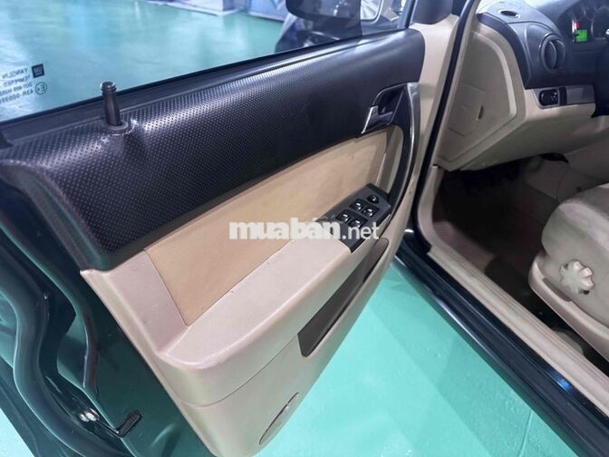 Chevrolet Aveo LT Số sàn 5 chỗ Xăng Đen