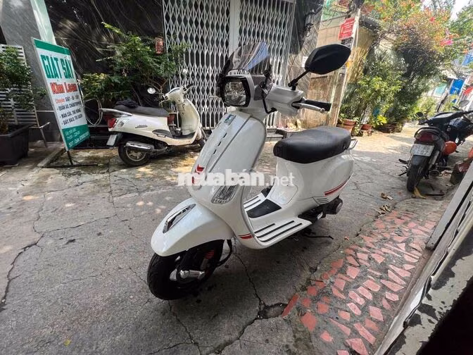 Piaggio Vespa LX 3vie 2014 Trắng