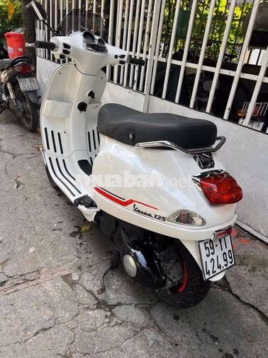 Piaggio Vespa LX 3vie 2014 Trắng