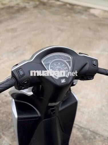 Honda Vision 2023 Bạc