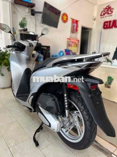Honda SH 150 CBS 2022 Bạc Porsche Tự động