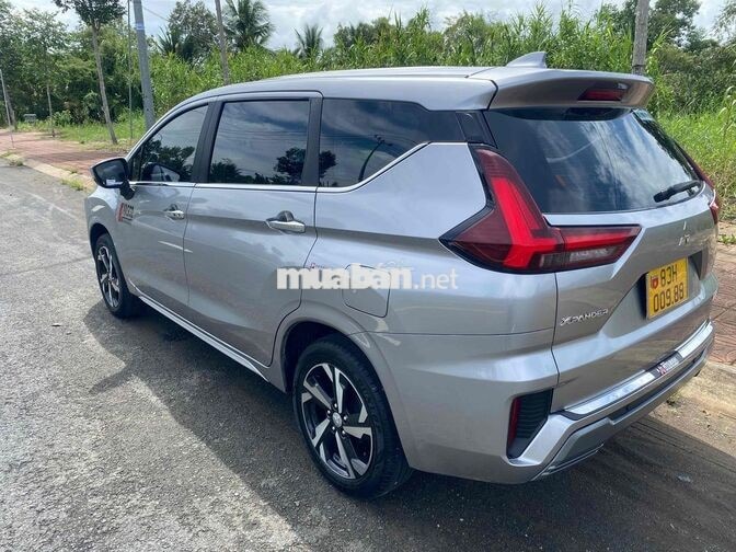 Mitsubishi Xpander 7 chỗ Số tự động Bạc