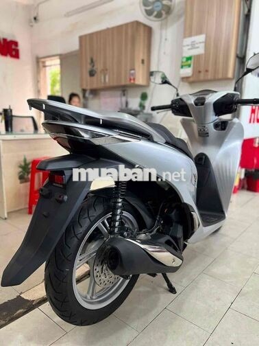 Honda SH 150 CBS 2022 Bạc Porsche Tự động