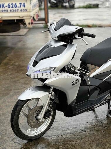 Honda Air Blade Robot Bạc đen Đã sử dụng