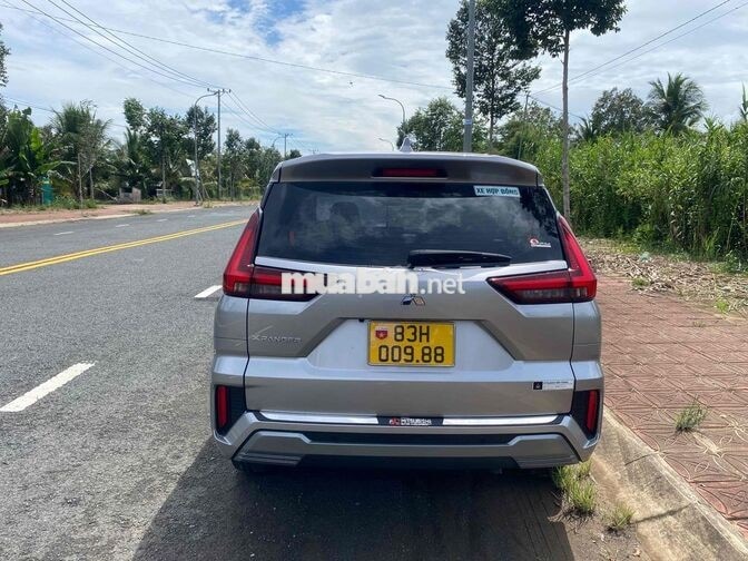 Mitsubishi Xpander 7 chỗ Số tự động Bạc