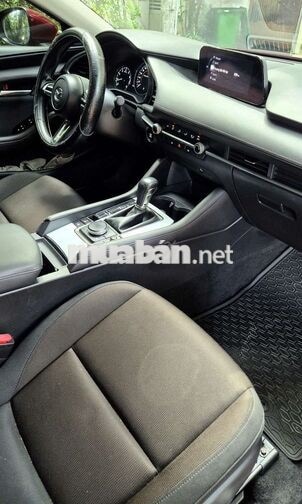 Mazda 3 1.5AT bản Deluxe 2021 đi chuẩn 41000km