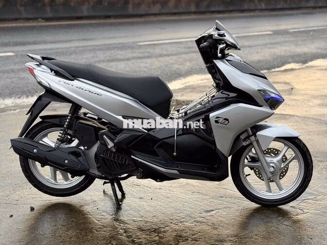 Honda Air Blade Robot Bạc đen Đã sử dụng
