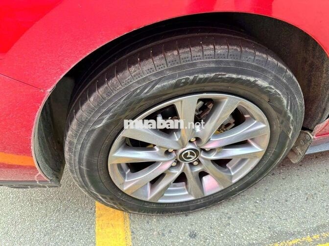 Mazda 3 1.5AT bản Deluxe 2021 đi chuẩn 41000km
