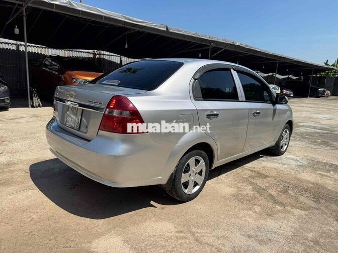 Chevrolet Aveo 2012 Số sàn Bạc