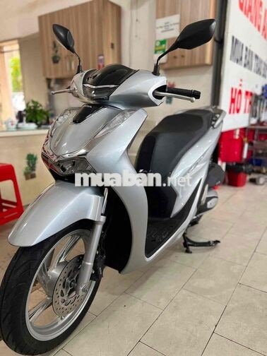 Honda SH 150 CBS 2022 Bạc Porsche Tự động