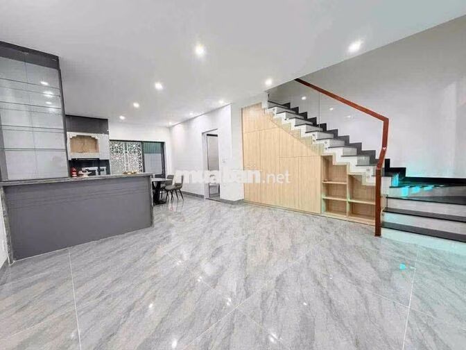 cho thuê nhà mặt tiền kinh doanh bến xe