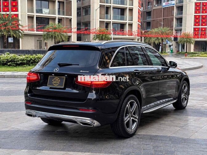 Mercedes GLC 200 sx 2018 full đồ chơi gầm siêu êm
