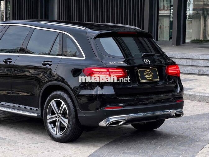 Mercedes GLC 200 sx 2018 full đồ chơi gầm siêu êm